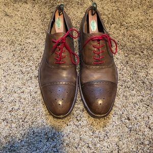 One pair of size 13 Aston Gray shoes.